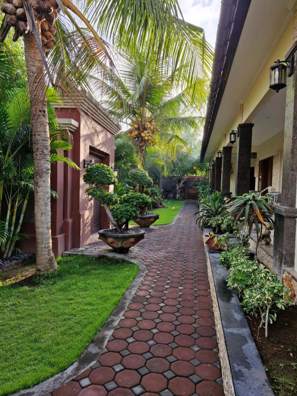 Sari Ayuning Nusa Guest House Nusa Lembongan  Bagian luar foto